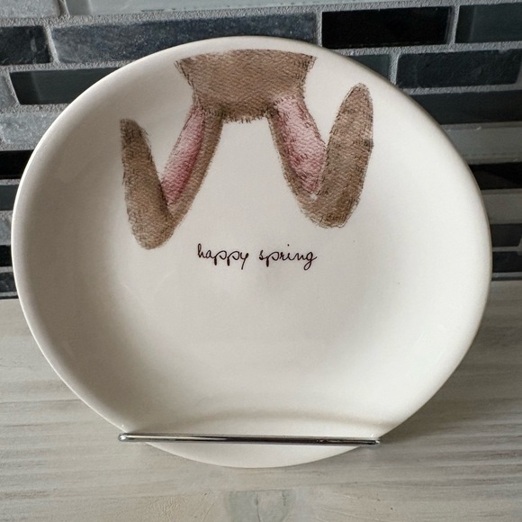 Rae Dunn M Stamped Easter Ceramic Plates Set of 4 - Picture 6 of 8